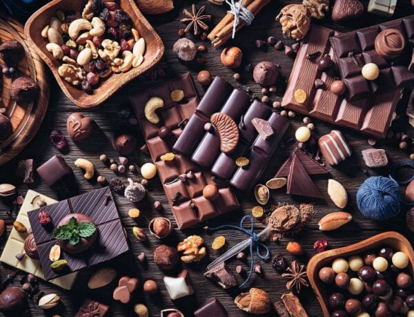 Chocolate Paradise 2000 Piece Puzzle - Ravensburger