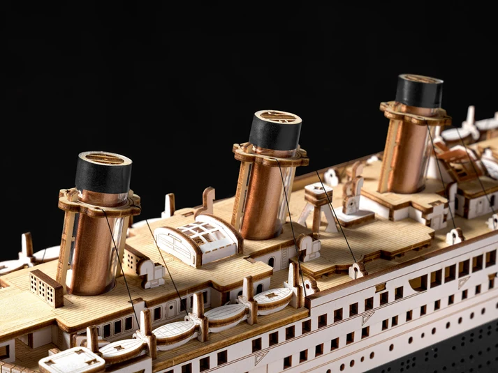 Robotime -1912 Eternal Atlantic Voyager (Titanic) 3D Wooden Puzzle Creation Kit - Image 6