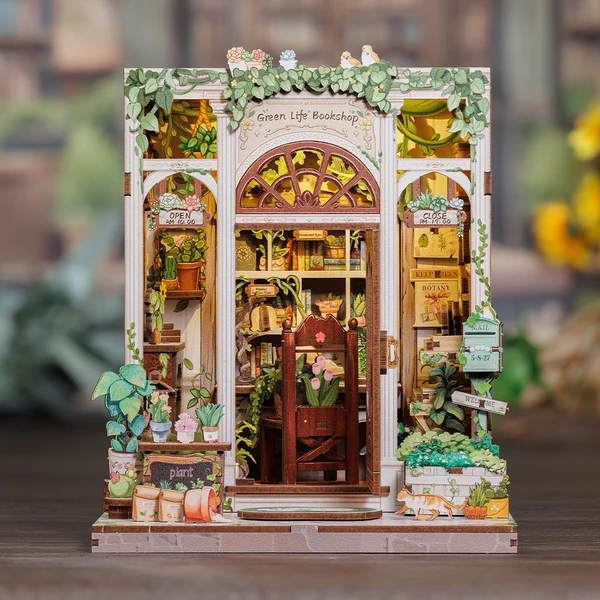 CuteBee - Green Life Bookshop DIY Miniature House Kit