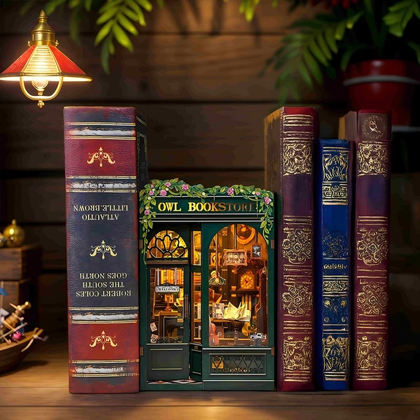 CuteBee - Owl Bookstore DIY Book Nook Kit - Image 2